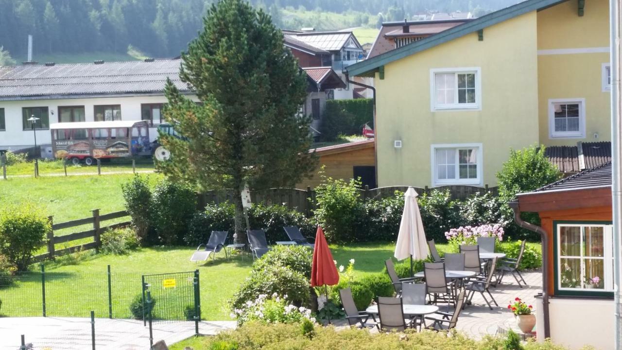 Ferienhaus Helmuth Oberreiter Flachau Exteriér fotografie